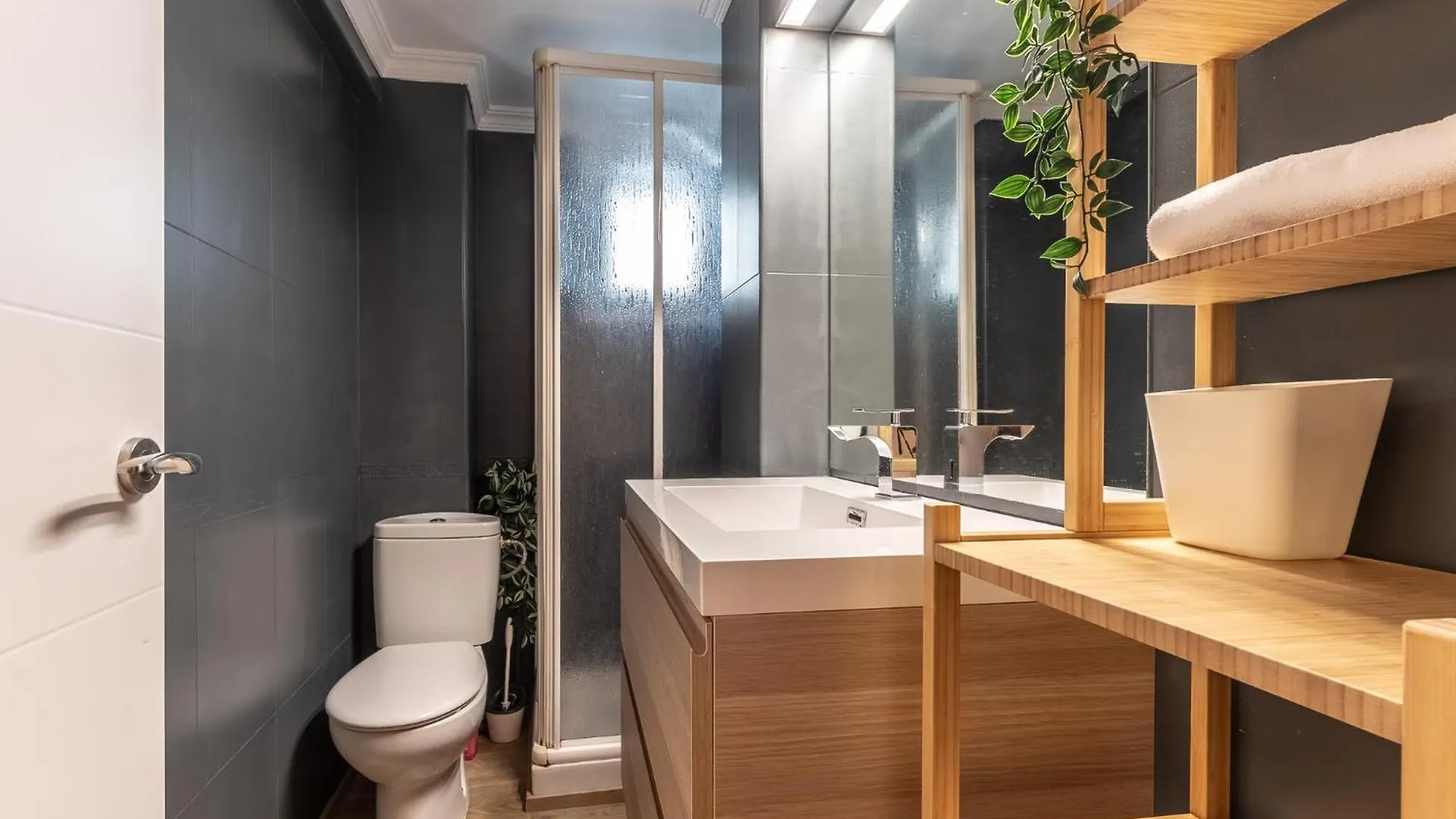Lägenhet Sagar By People Rentals Bilbao